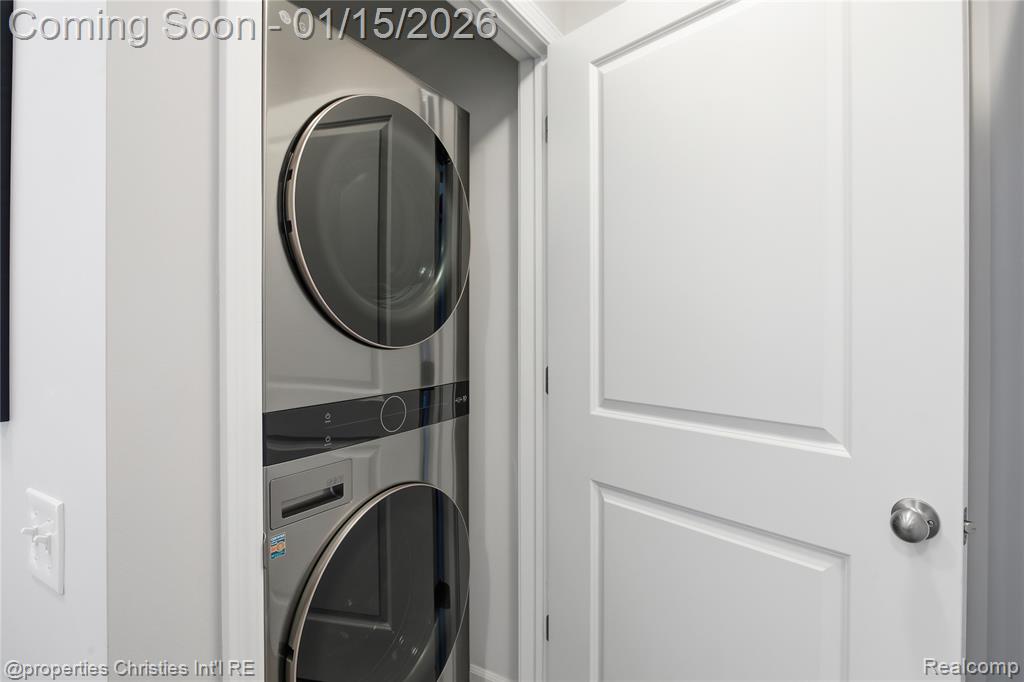 401 Jeff Keeton Drive, Hazel Park, MI 48030 — Photo 20