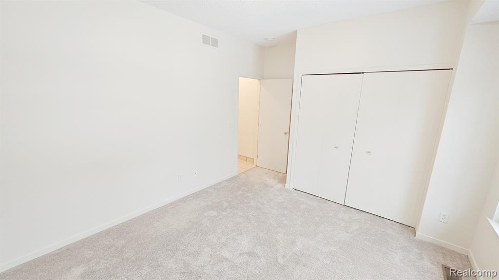 41780 WEBSTER, Novi, MI — Photo 15