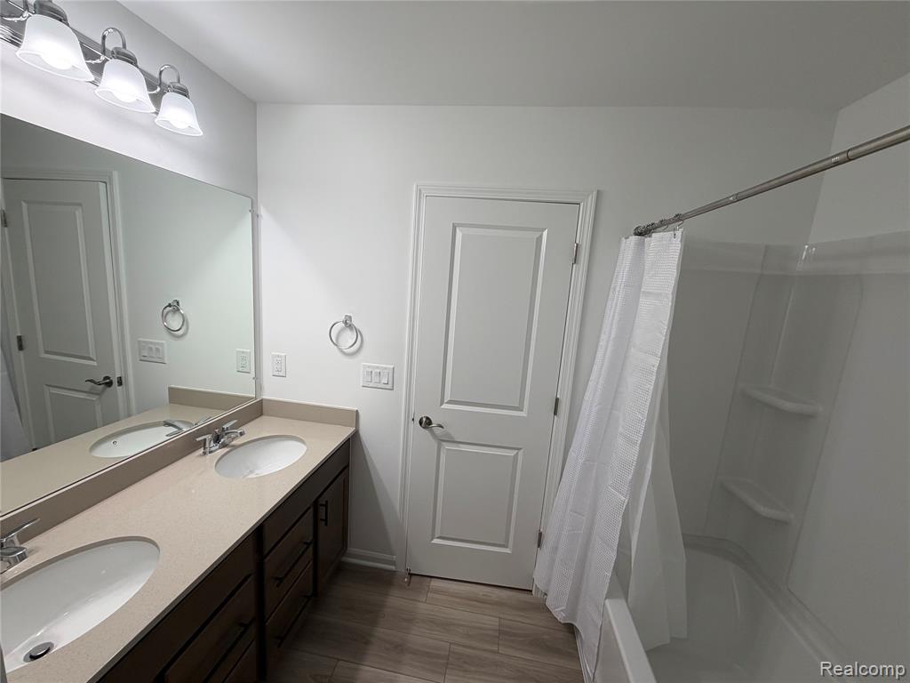 59579 Schuss Gully Drive, New Hudson, MI 48165 — Photo 30