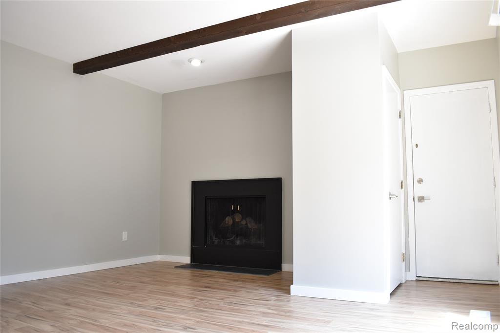 2073 Bordeaux Street, West Bloomfield, MI 48323 — Photo 29