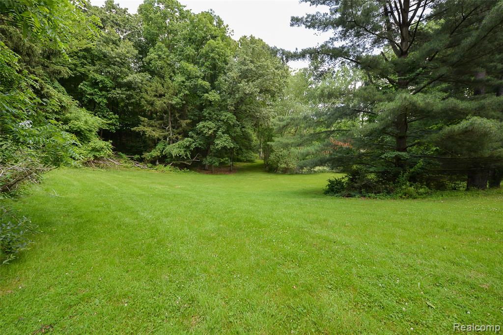 17750 DEXTER Trail, Gregory, MI 48137 — Photo 50