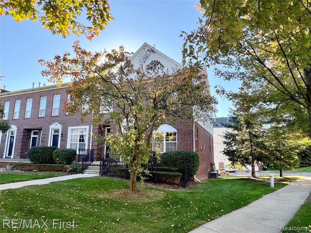 43203 Strand, Sterling Heights, MI 48313 — Photo 21