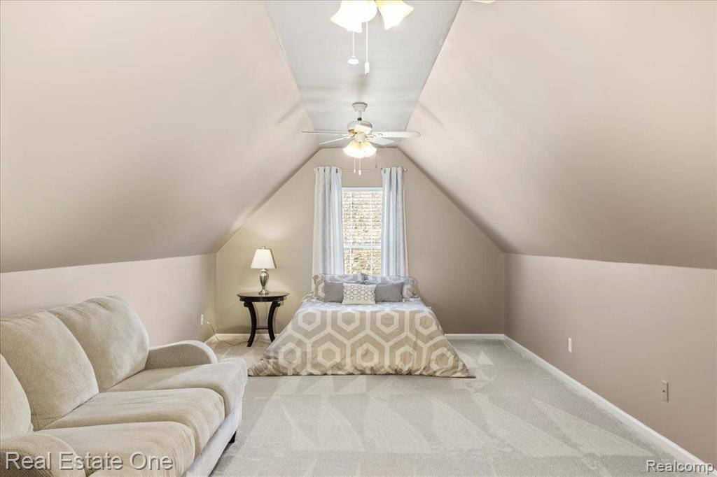 566 BAY POINTE Drive, Oxford, MI 48371 — Photo 41