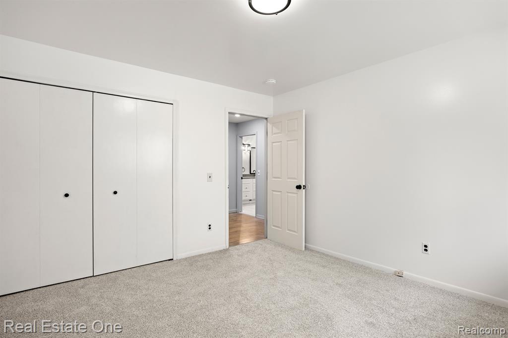 39764 BONNIE COURT, Clinton Twp, MI 48038 — Photo 24