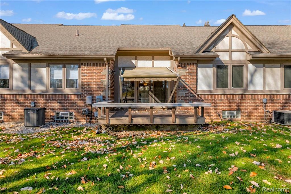824 N Beech Daly Road, Dearborn Heights, MI 48127 — Photo 36