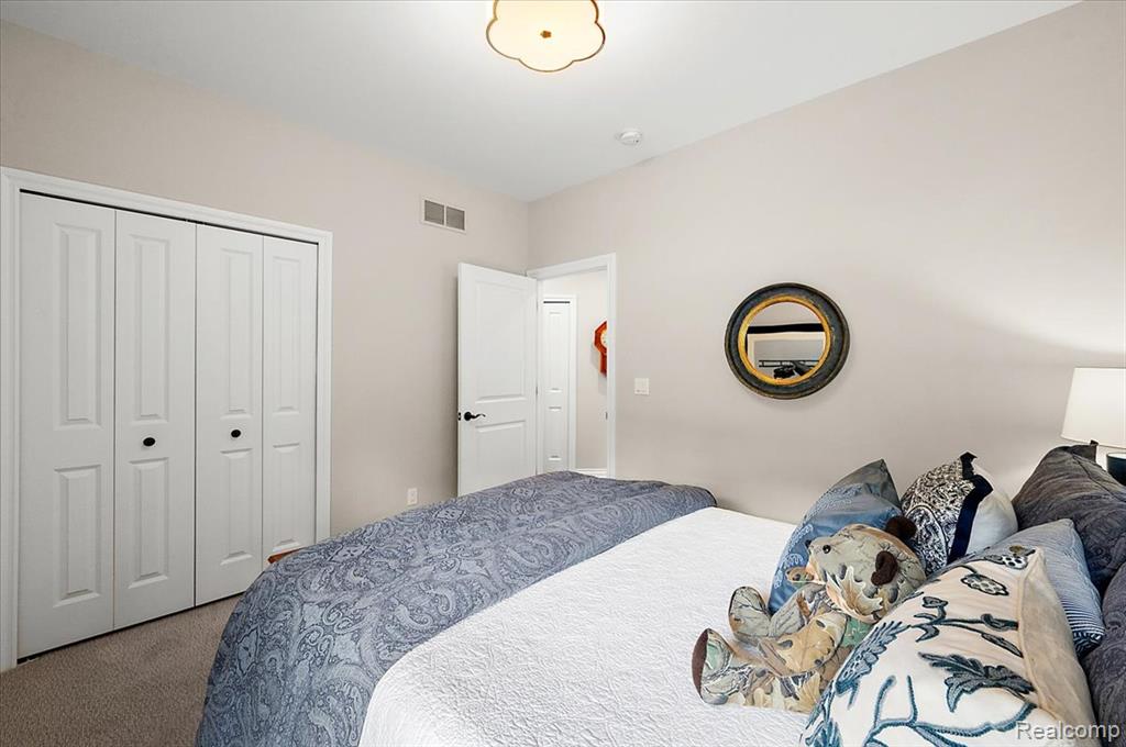 6912 Stonewood Place, 44, Clarkston, MI — Photo 31