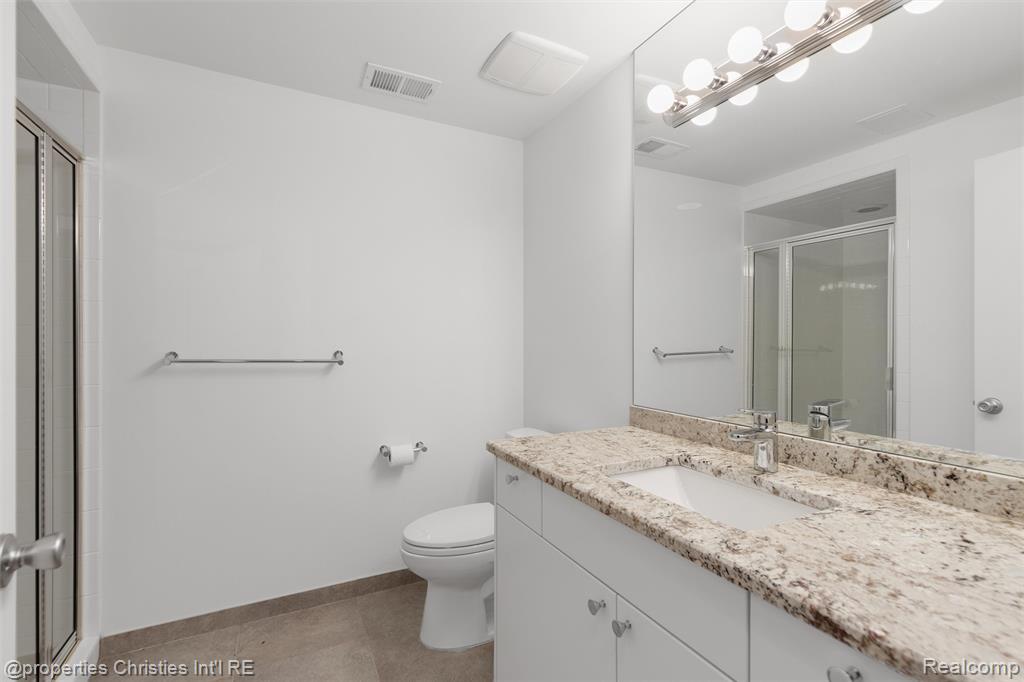 4768 Wendrick Drive, West Bloomfield, MI 48323 — Photo 40