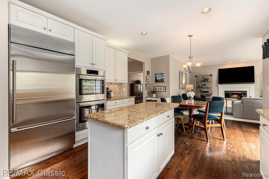 40515 Paisley Circle, Novi, MI 48377 — Photo 7
