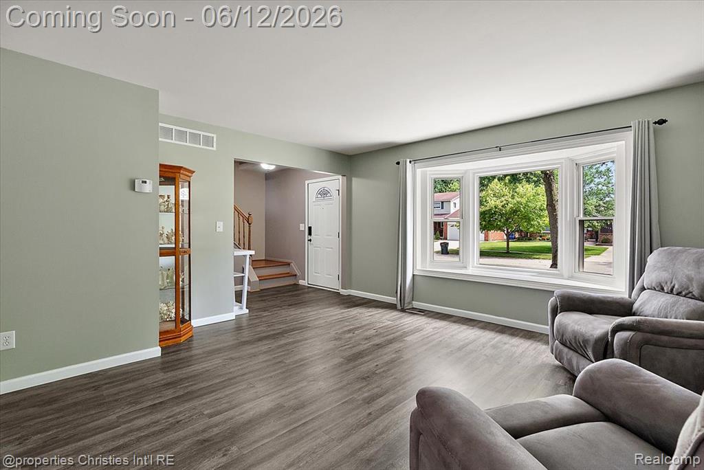 43848 Arlington Road, Canton, MI 48187 — Photo 7