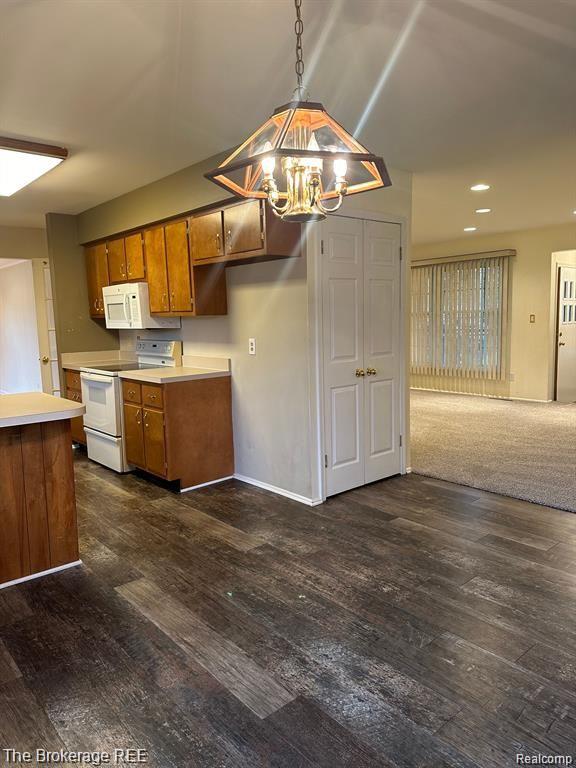 9153 DEL RIO Drive, Grand Blanc, MI 48439 — Photo 10