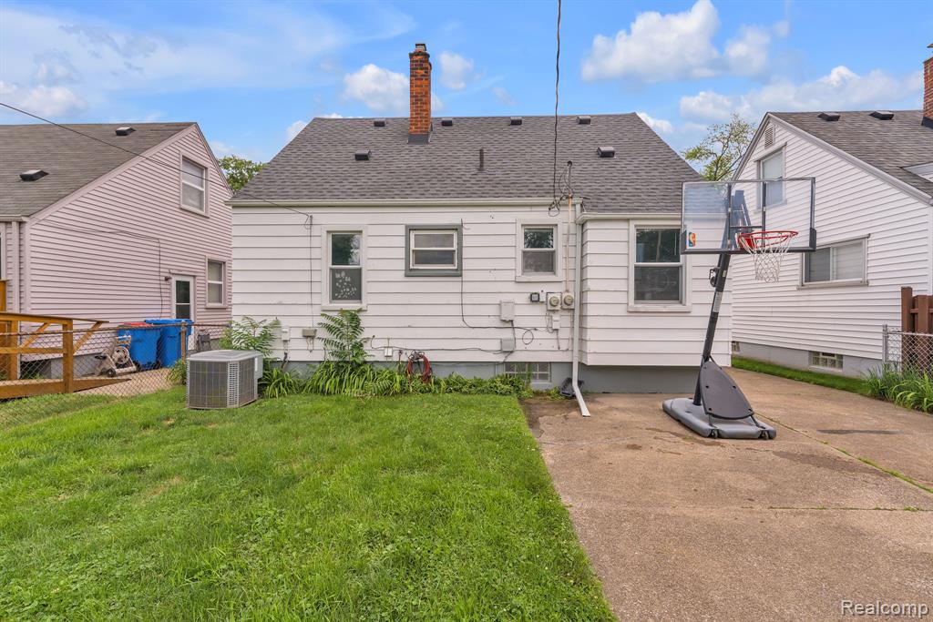 4148 Academy Street, Dearborn Heights, MI 48125 — Photo 31