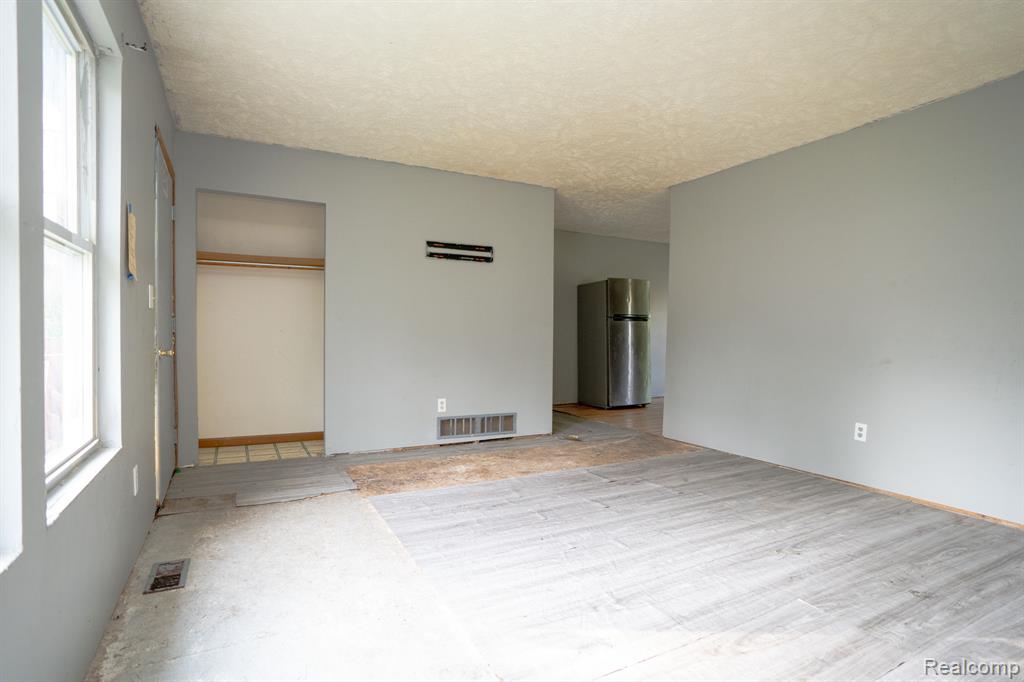 4052 S Harvard Avenue, Baldwin, MI 49304 — Photo 13