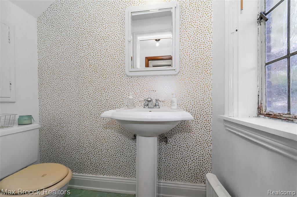 19331 Berkeley Road, Detroit, MI 48221 — Photo 28