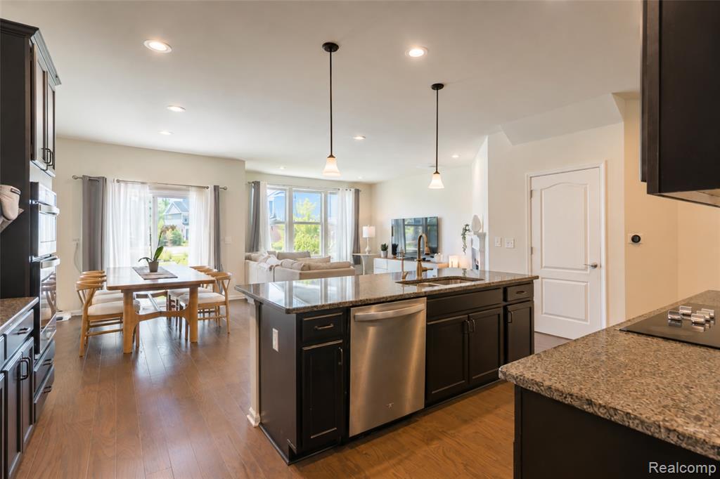 43479 Prospect Lane, Novi, MI — Photo 13