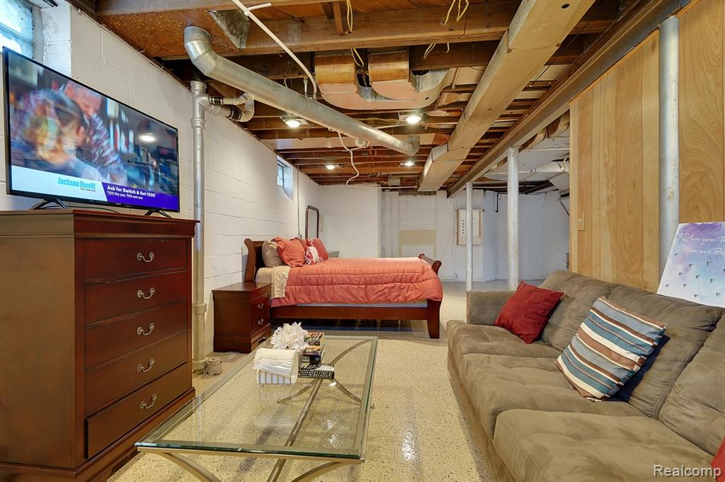 839 E Bennett Avenue E, Ferndale, MI 48220 — Photo 40