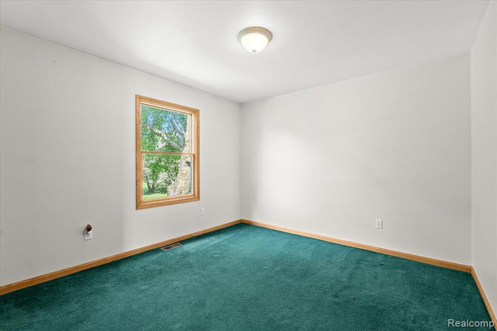 7289 Lovejoy Road, Byron, MI 48418 — Photo 14