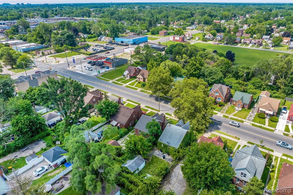 9566 HUBBELL Street, Detroit, MI 48227 — Photo 28