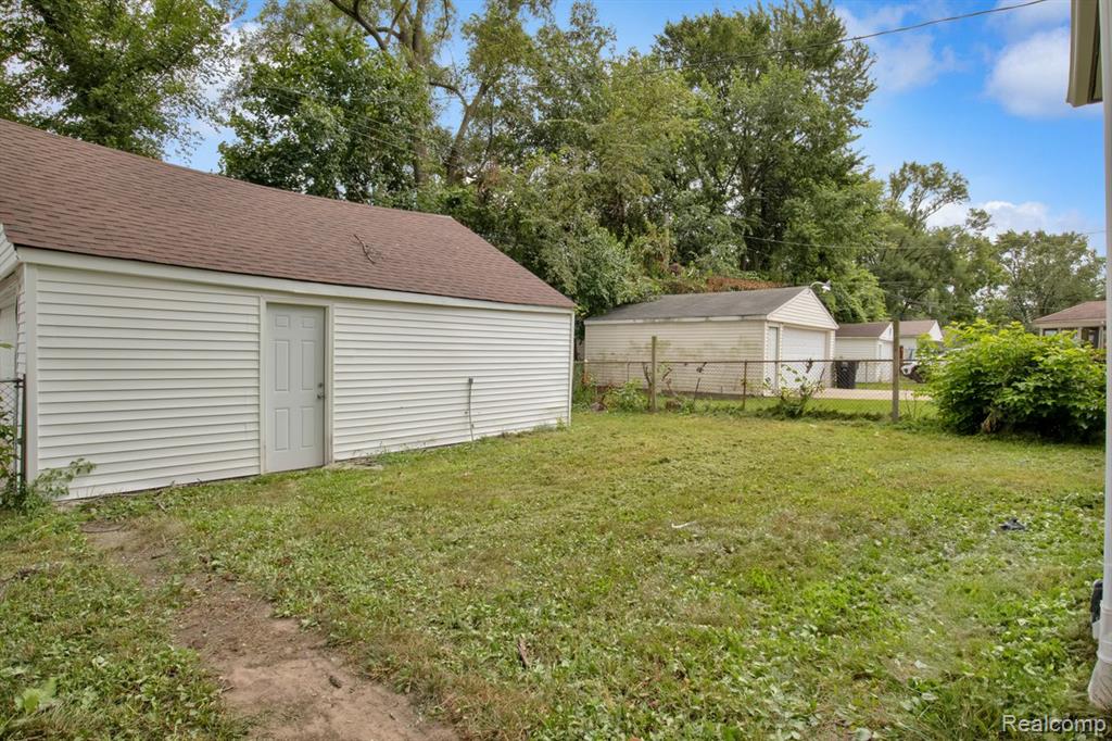 20116 Greydale Avenue, Detroit, MI 48219 — Photo 19