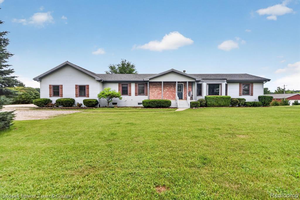 8175 Farley Road, Pinckney, MI 48169 — Photo 4