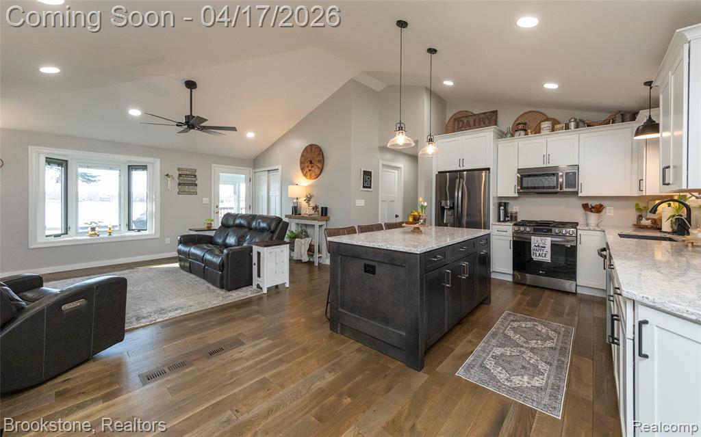 2773 MAPLE RIDGE, Highland, MI 48356 — Photo 28