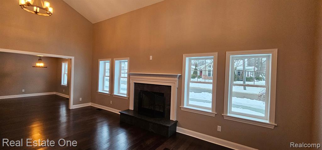 433 S MAIN Street, Milford, MI 48381 — Photo 6