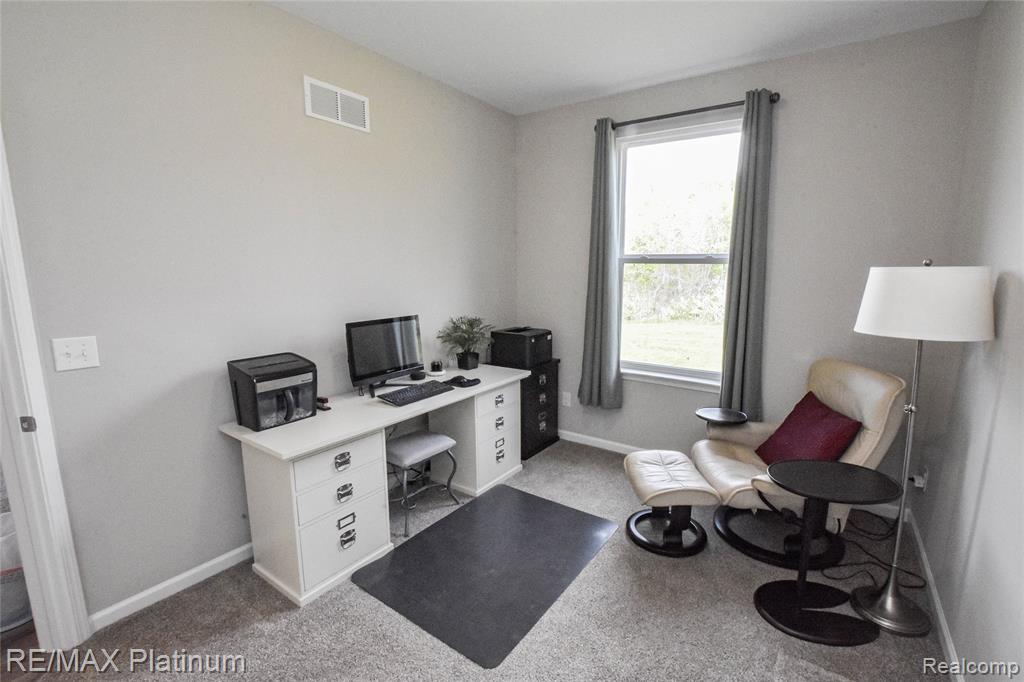 3003 Bogues View Drive, Howell, MI 48843 — Photo 32
