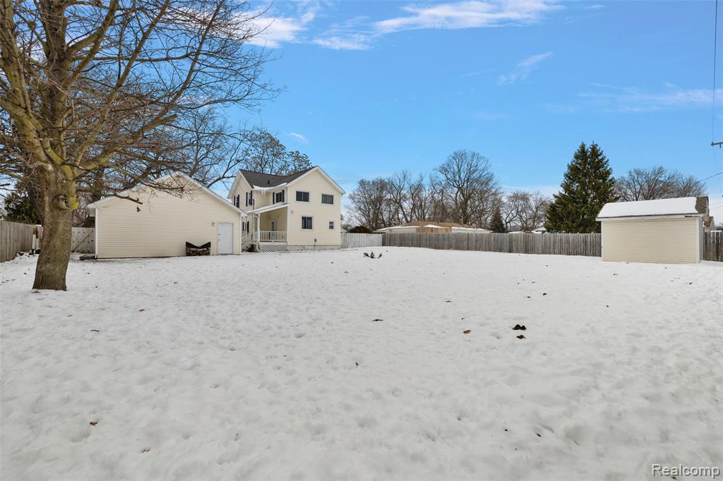 4755 Forest Avenue, Waterford, MI 48328 — Photo 7