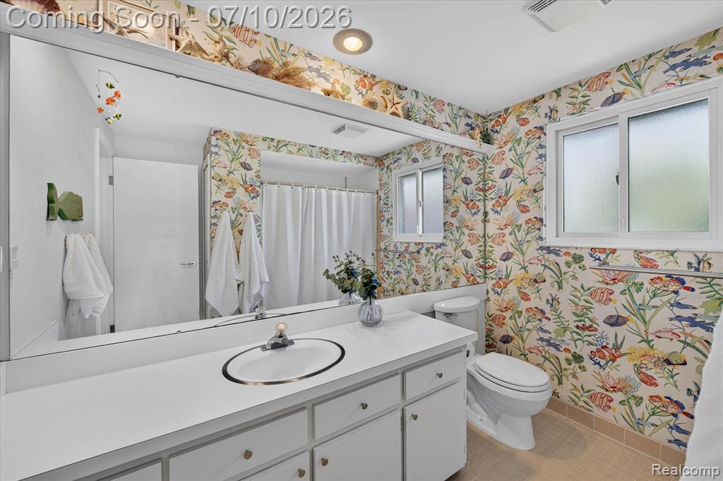 5017 Surfwood Drive, Commerce Twp, MI 48382 — Photo 45