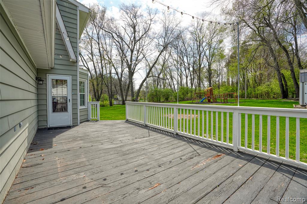 5390 Squires Manor Road, Jackson, MI 49201 — Photo 8