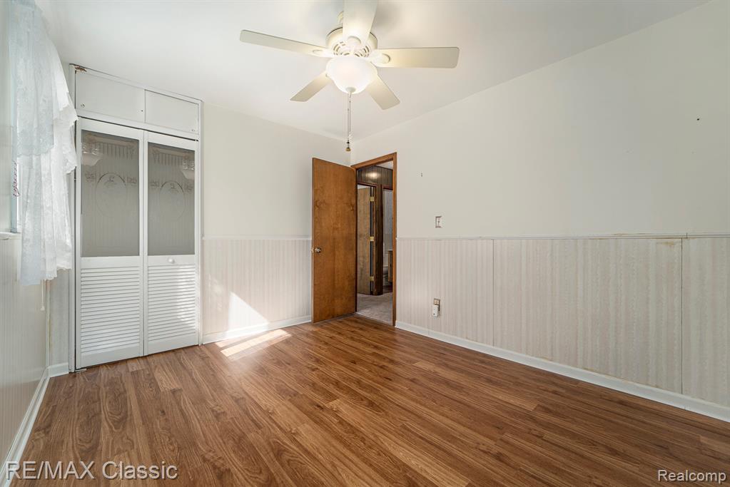 822 Manzano Drive, Wolverine Lake, MI 48390 — Photo 18