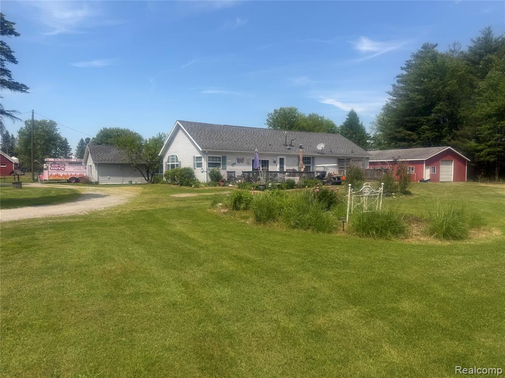 5716 Falkenbury Road, North Branch, MI 48461 — Photo 11