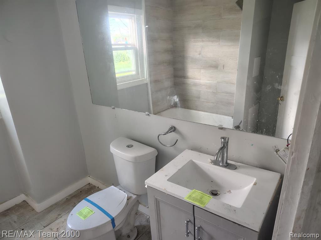8860 Appoline Street, Detroit, MI 48228 — Photo 25