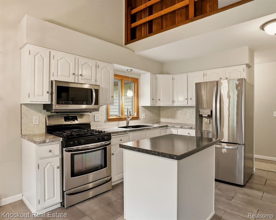 1608 S Pinnebog Road, Bad Axe, MI 48413 — Photo 17