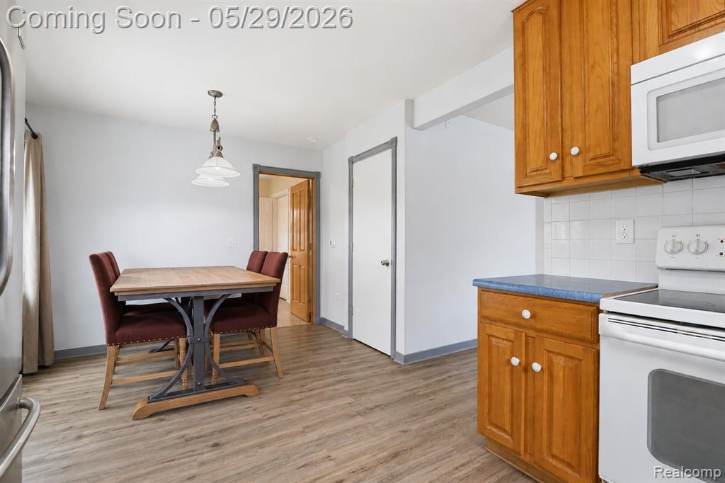 12463 W Lennon Road, Lennon Vlg, MI 48449 — Photo 17