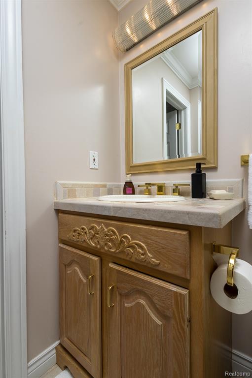 16329 Birwood Avenue, Beverly Hills, MI 48025 — Photo 21