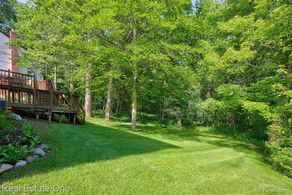 417 Eckford Circle, Troy, MI 48085 — Photo 33