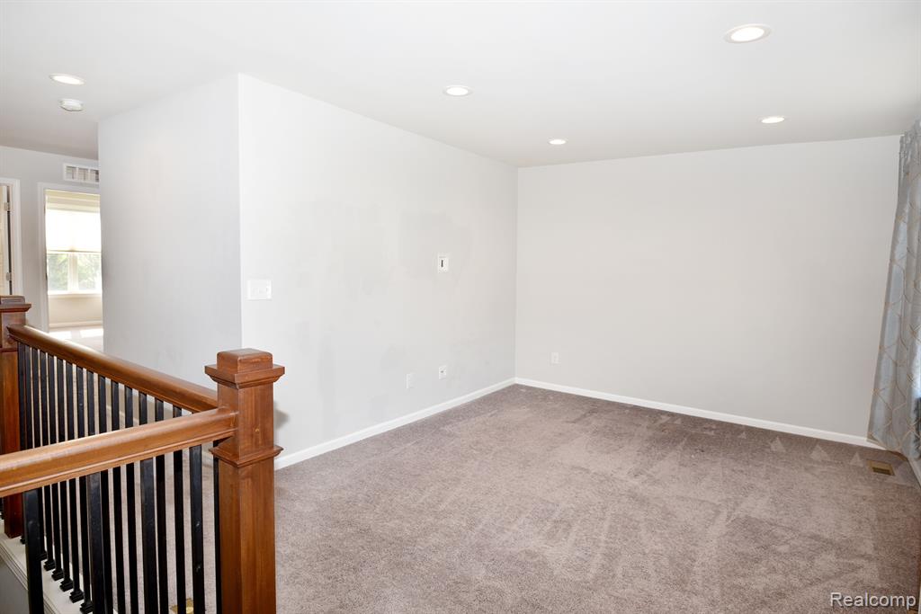 31010 TREMONT Lane, Franklin, MI 48025 — Photo 23