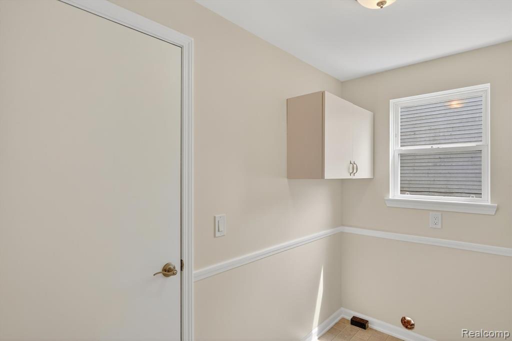 1641 Chelsea Circle, Howell, MI 48843 — Photo 28