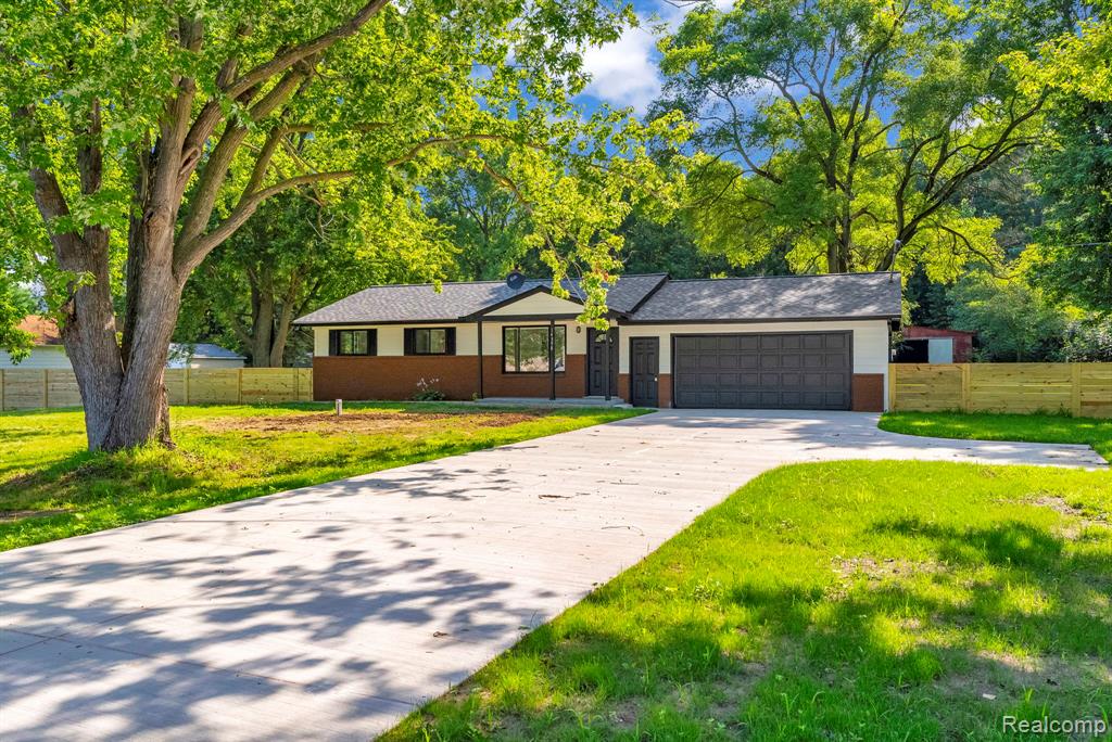 14398 N Bray Road, Clio, MI 48420 — Photo 8