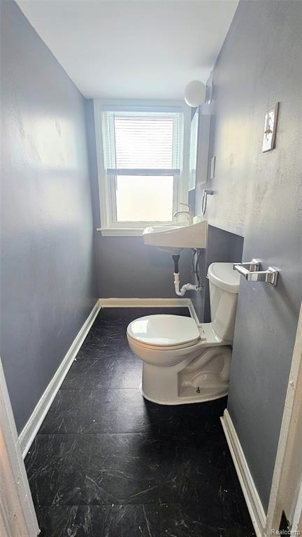 10001 Winthrop Street, Detroit, MI 48227 — Photo 25