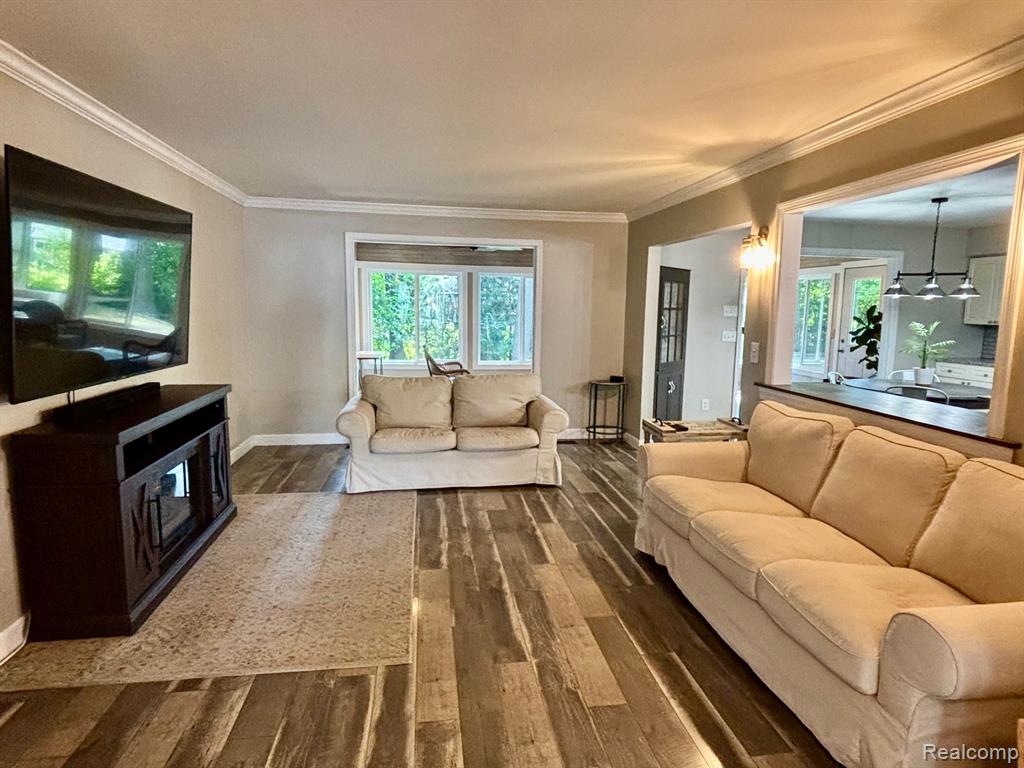 2880 Wareing Drive, Orion, MI — Photo 4