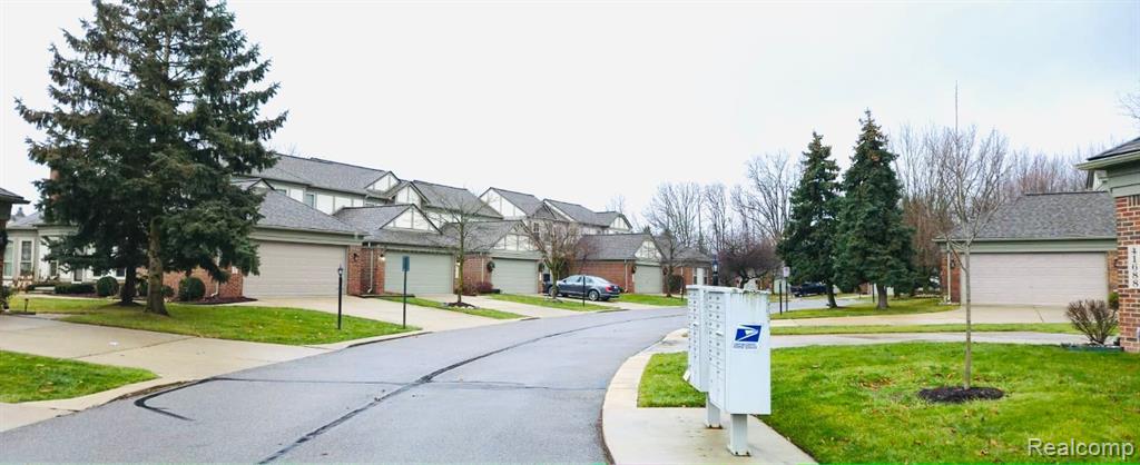 41672 WHITE TAIL Lane, Canton, MI 48188 — Photo 35