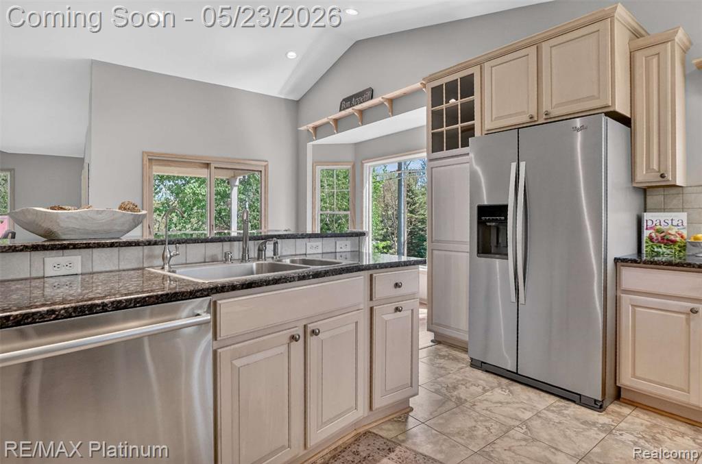 59360 Foxpointe Lane, South Lyon, MI 48178 — Photo 13