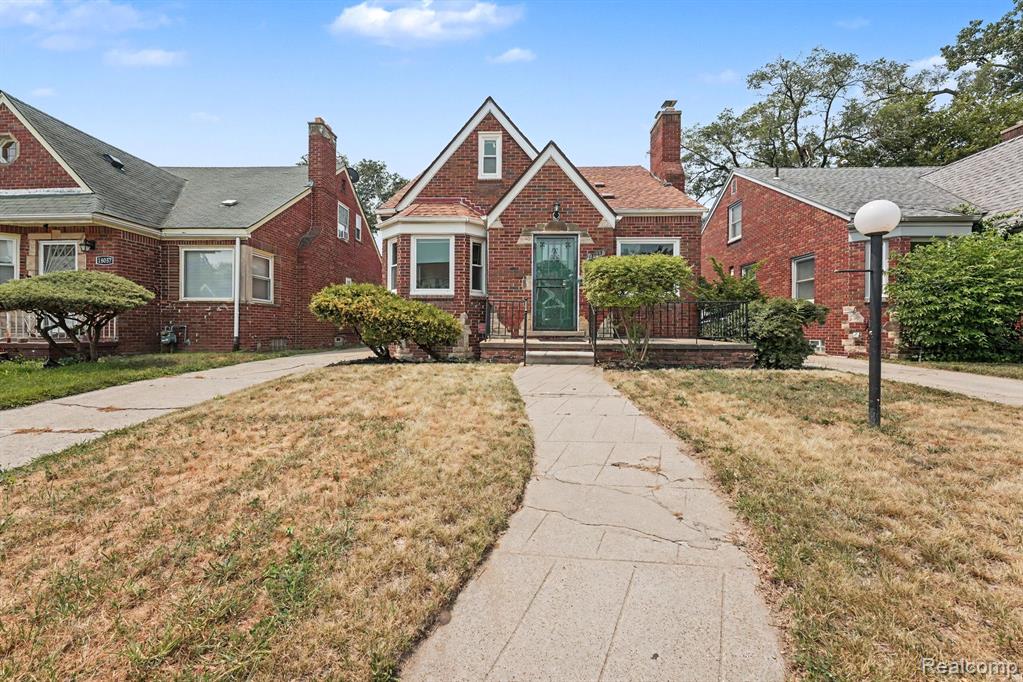 18063 Griggs Street