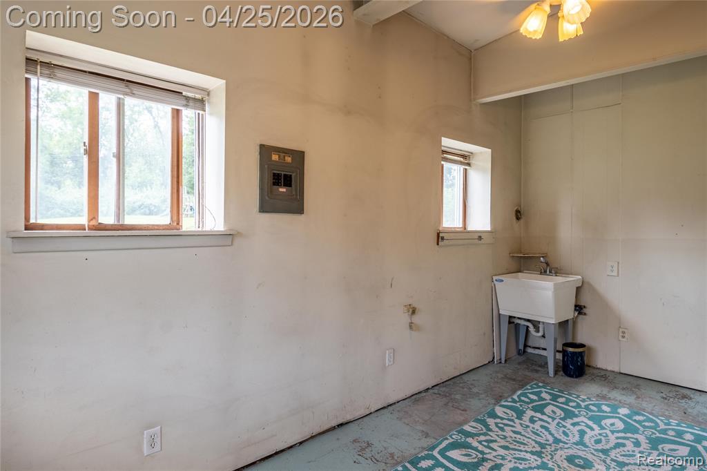 2218 Wixom Road, Commerce Twp, MI 48382 — Photo 65