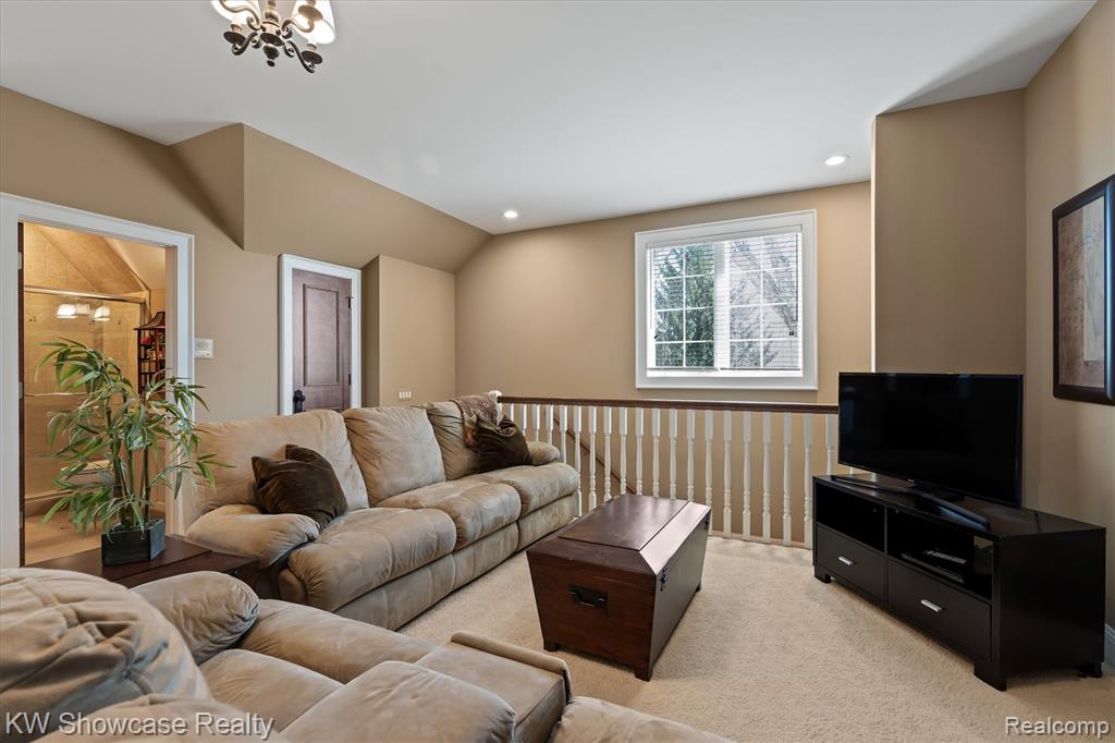 4334 Terra Ridge Drive, Milford, MI 48381 — Photo 78