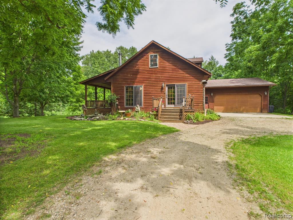 3530 N Five Lakes Road, Lapeer, MI 48446 — Photo 2