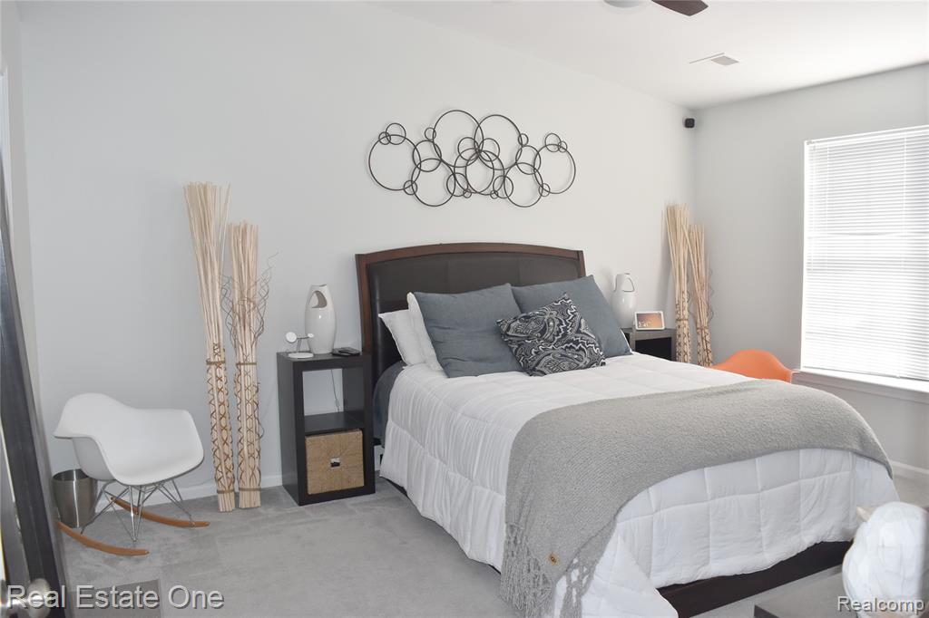 43513 Pendleton Circle, Sterling Heights, MI 48313 — Photo 10