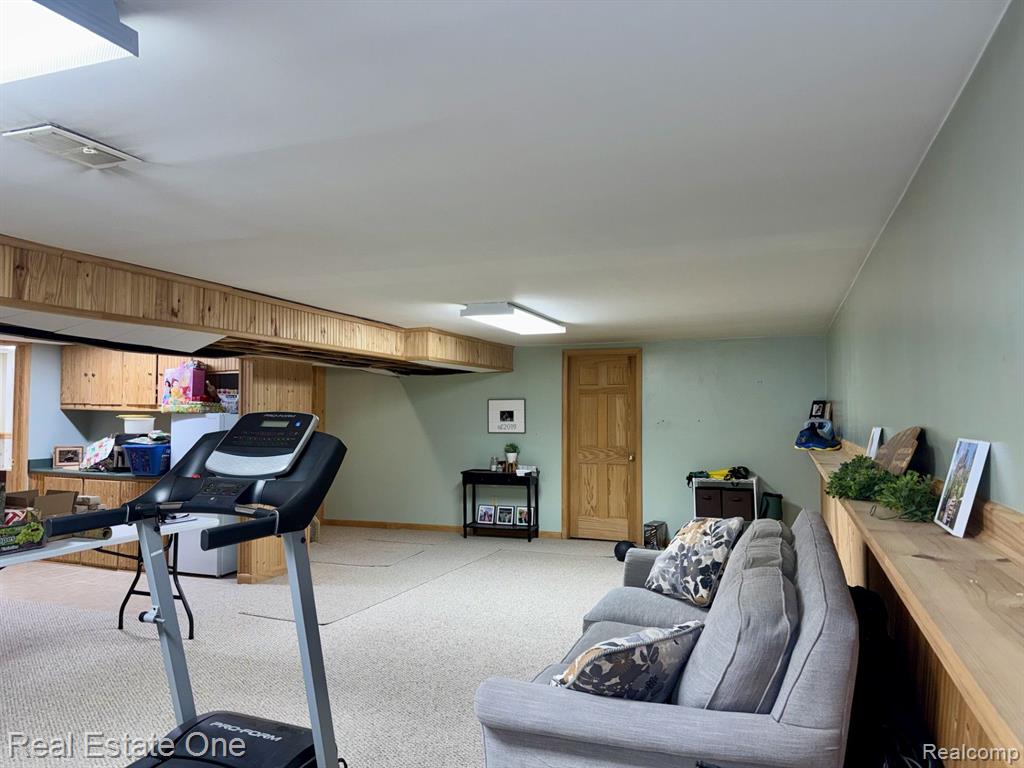 7075 YARMY Drive, Swartz Creek, MI 48473 — Photo 22