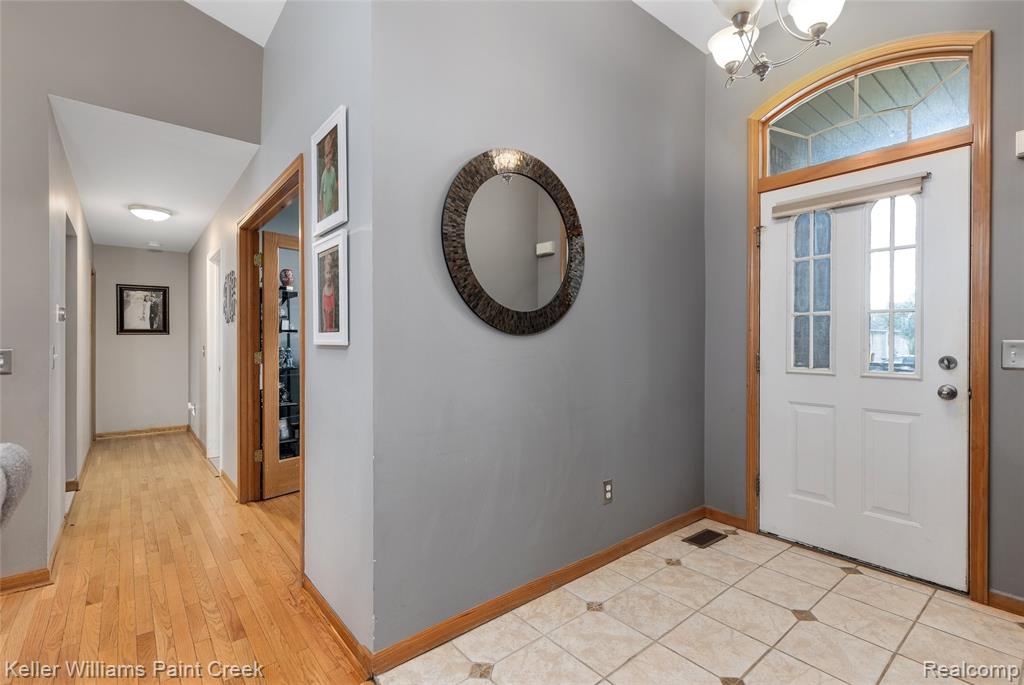 54690 Shady Creek Drive, New Baltimore, MI 48047 — Photo 5